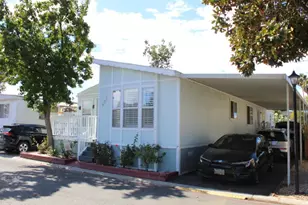 652 Hermitage 652, San Jose, CA 95134 - Photo 2