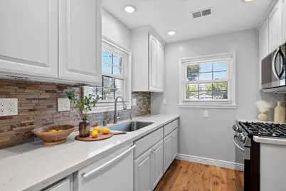 3120 Riddle Rd, San Jose, CA 95117 - Photo 12