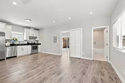 3120 Riddle Rd, San Jose, CA 95117 - Photo 28