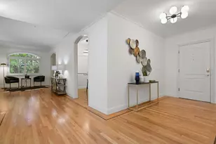 1520 Floribunda Ave 101, Burlingame, CA 94010 - Photo 2