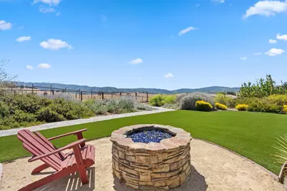 10115 Parrish View Dr, Gilroy, CA 95020 - Photo 6