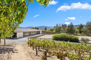 10115 Parrish View Dr, Gilroy, CA 95020 - Photo 38