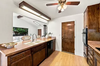 15725 Ranchero Dr, Morgan Hill, CA 95037 - Photo 18