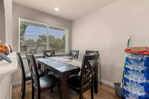 2439 Clyda Dr, San Jose, CA 95116 - Photo 18