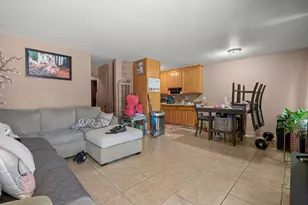2439 Clyda Dr, San Jose, CA 95116 - Photo 6