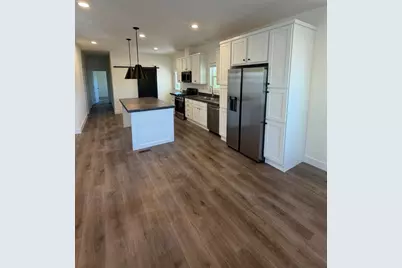 132 Village Cir 132, Sacramento, CA 95838 - Photo 4