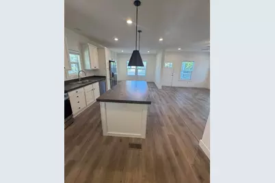 132 Village Cir 132, Sacramento, CA 95838 - Photo 12