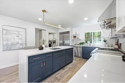 1417 Norman Dr, Sunnyvale, CA 94087 - Photo 6