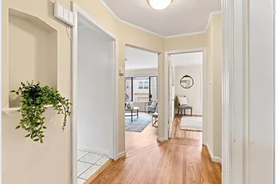 264 Parque Dr, San Francisco, CA 94134 - Photo 6