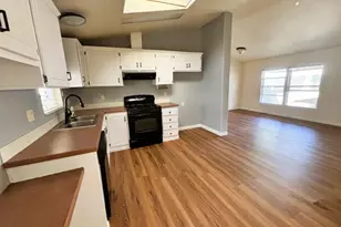 212 Rodeo Dr 212, Sacramento, CA 95823 - Photo 2