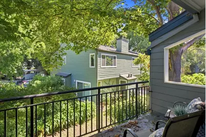 24 Emery Bay Dr, Emeryville, CA 94608 - Photo 24