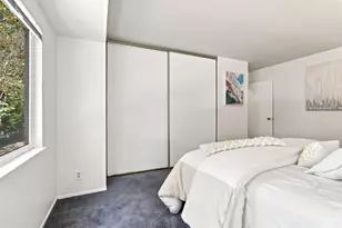 24 Emery Bay Dr, Emeryville, CA 94608 - Photo 14