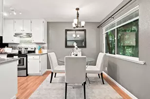 24 Emery Bay Dr, Emeryville, CA 94608 - Photo 6