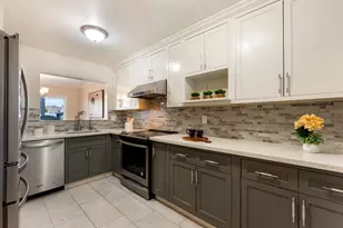580 Crystalberry Terrace, San Jose, CA 95129 - Photo 2