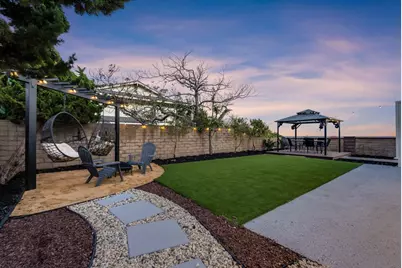 300 Fair Haven Rd, Alameda, CA 94501 - Photo 32