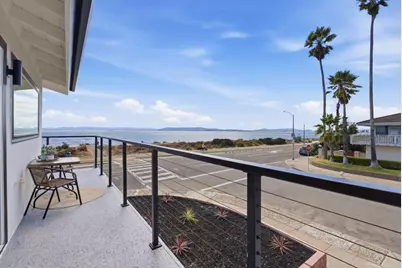 300 Fair Haven Rd, Alameda, CA 94501 - Photo 12