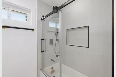 300 Fair Haven Rd, Alameda, CA 94501 - Photo 30