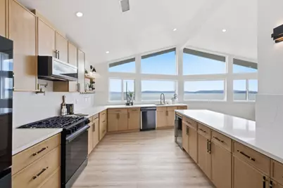 300 Fair Haven Rd, Alameda, CA 94501 - Photo 4