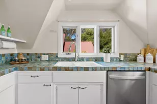 230 Alhambra Ave, Santa Cruz, CA 95062 - Photo 12