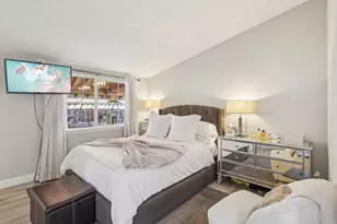 1370 Cathay Dr, San Jose, CA 95122 - Photo 18