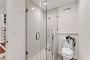 388 Ashford Ave, San Carlos, CA 94070 - Photo 38