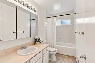 72 Wessix Ct, Daly City, CA 94015 - Photo 12