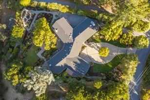 40 Hillbrook Dr, Portola Valley, CA 94028 - Photo 36