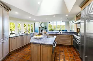40 Hillbrook Dr, Portola Valley, CA 94028 - Photo 6