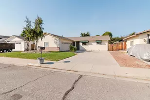 221 Rio Vista Dr, King City, CA 93930 - Photo 2