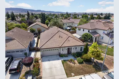 551 Hillock Dr, Hollister, CA 95023 - Photo 12
