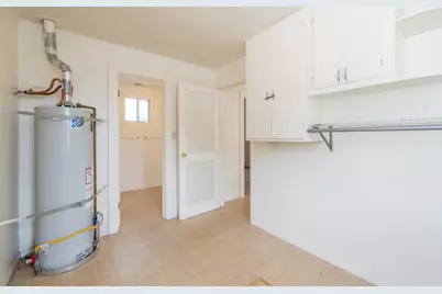 271 Foam St, Monterey, CA 93940 - Photo 16