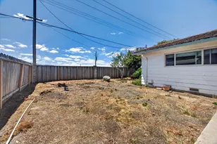 654 La Mesa Dr, Salinas, CA 93901 - Photo 18