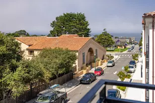 542 Lighthouse Ave 210, Pacific Grove, CA 93950 - Photo 28