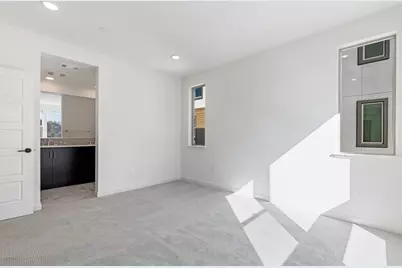 6710 Optimum Loop, San Jose, CA 95119 - Photo 14