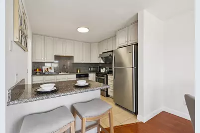 738 Le Conte Ave 2, San Francisco, CA 94124 - Photo 8