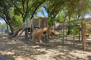 202 Granada Way, Los Gatos, CA 95032 - Photo 38
