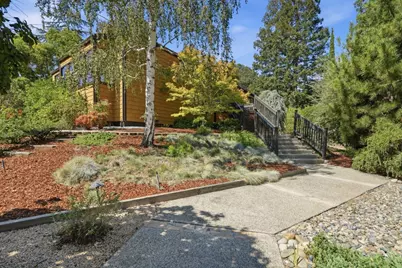 202 Granada Way, Los Gatos, CA 95032 - Photo 36