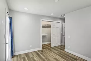 2082 Randolph Dr, San Jose, CA 95128 - Photo 12
