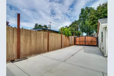 2082 Randolph Dr, San Jose, CA 95128 - Photo 46