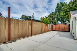 2082 Randolph Dr, San Jose, CA 95128 - Photo 46