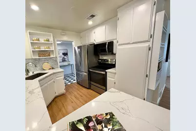 2803 Ivywood Ct, San Jose, CA 95121 - Photo 4