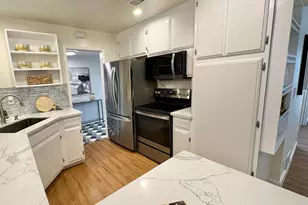 2803 Ivywood Ct, San Jose, CA 95121 - Photo 4