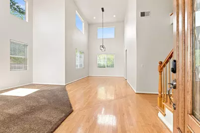 1995 Serene Dr, Hollister, CA 95023 - Photo 8