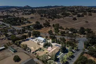 740 California Ave, San Martin, CA 95046 - Photo 4