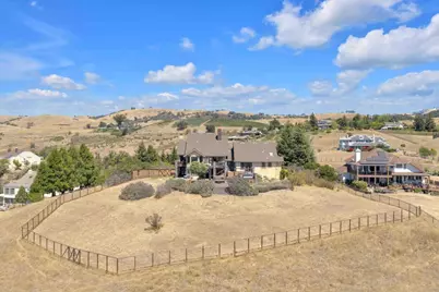 3020 Three Springs Rd, San Jose, CA 95140 - Photo 2
