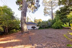 1548 Kingswood Dr, Hillsborough, CA 94010 - Photo 108