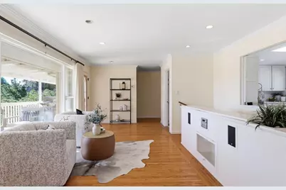1548 Kingswood Dr, Hillsborough, CA 94010 - Photo 30