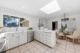 1548 Kingswood Dr, Hillsborough, CA 94010 - Photo 42