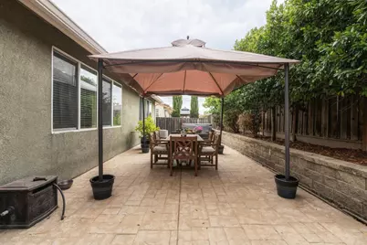 1225 Steinbeck Dr, Hollister, CA 95023 - Photo 44
