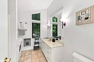 150 New Place Rd, Hillsborough, CA 94010 - Photo 110